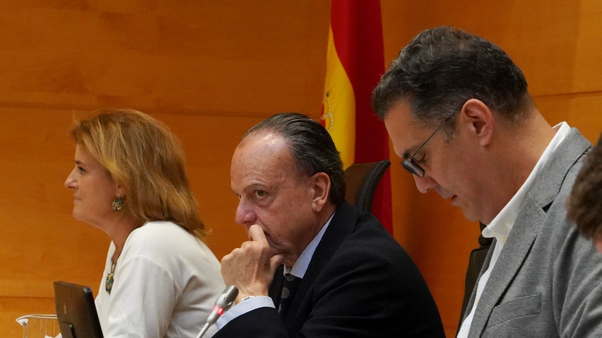 El presidente del Consejo de Cuentas de Castilla y León presenta el Informe “Fiscalización conjunta con el Tribunal de Cuentas del programa para la digitalización del sistema educativo en el marco del Plan de Recuperación, Transformación y Resiliencia, ejercicio 2022”.