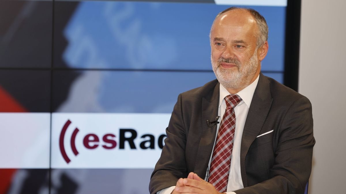 Pablo Arraiza, ayer en El Filandón de La 8 y Diario de León.