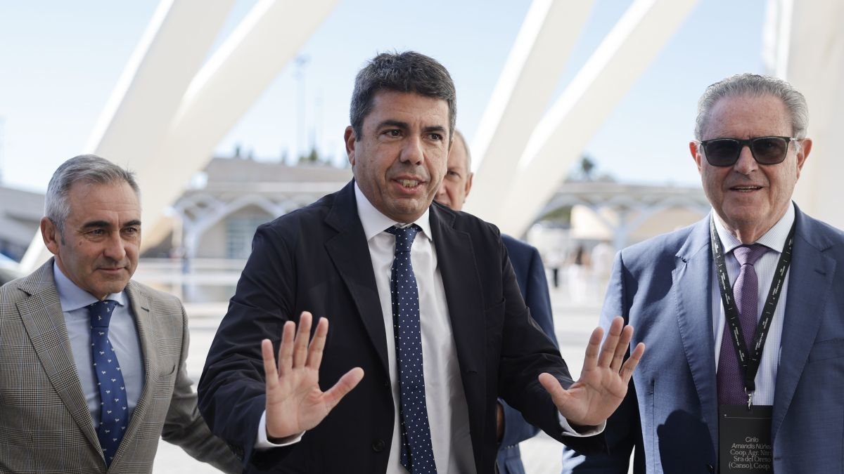 Carlos Mazón asiste ayer al Congreso de Cooperatives Agro-alimentàries.