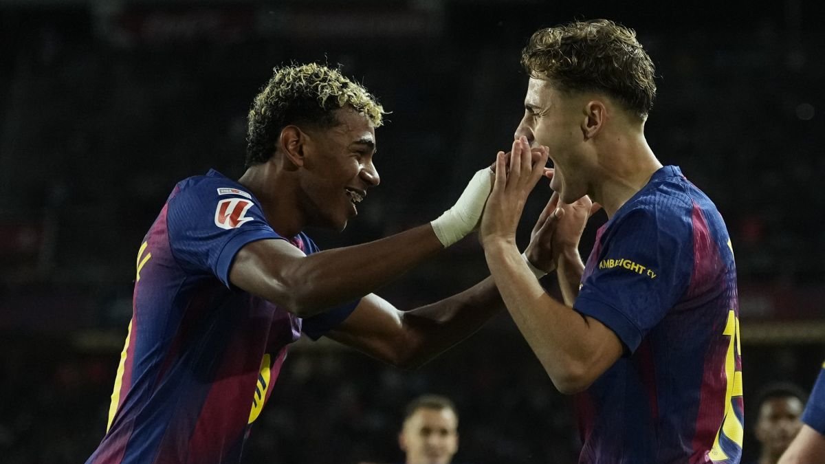 Lamine Yamal hizo el primer gol del Barcelona en el triunfo de los de Flick frente al Elche.