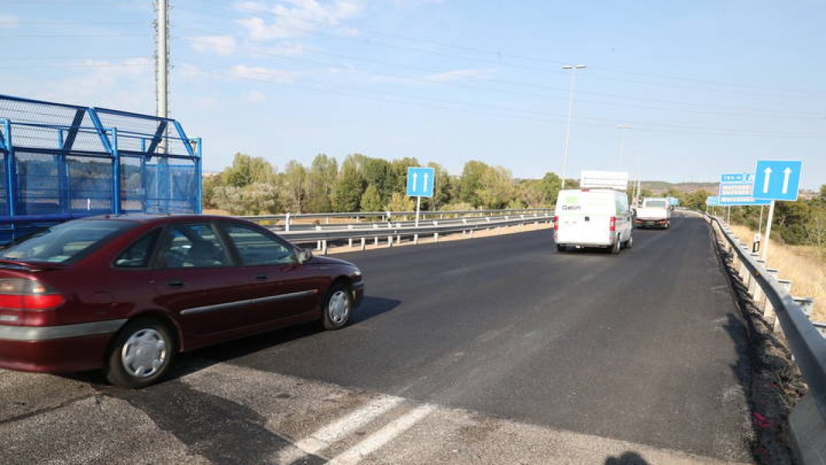 Imagen de archivo de la LE-30