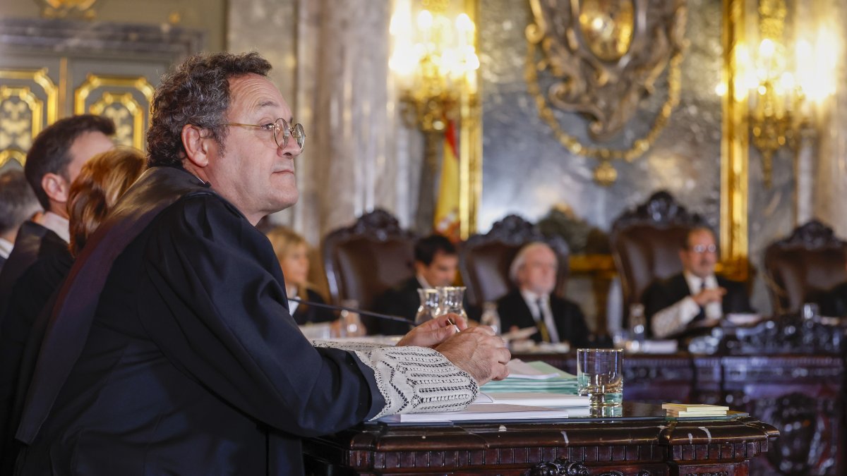 El fiscal general del Estado, Álvaro García Ortiz durante el juicio por la presunta filtración de información sobre la investigación por fraude a Hacienda de la pareja de Isabel Díaz Ayuso en el Tribunal Supremo.