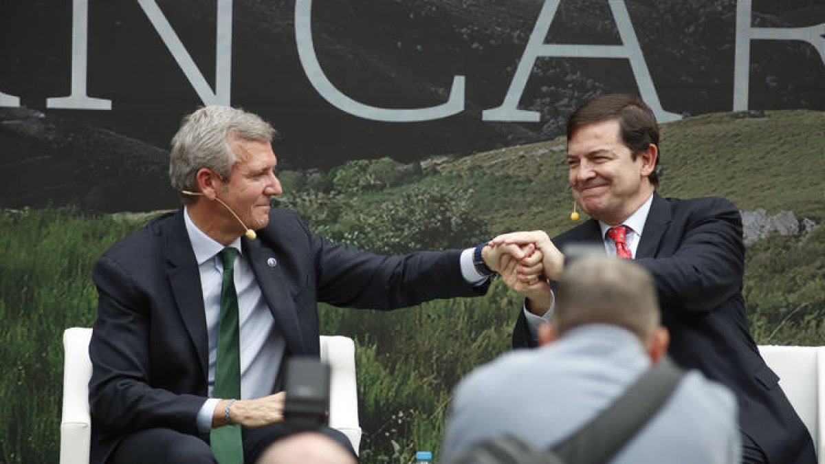 Rueda y Mañueco mantuvieron buena conexión de principio a fin del encuentro.