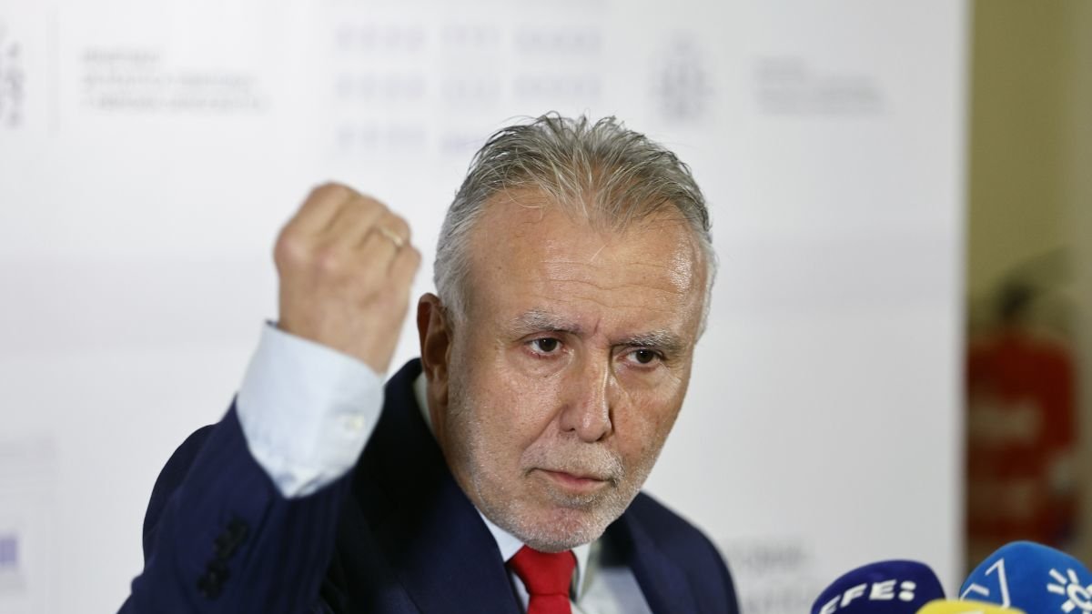 El ministro Torres en su comparecencia, ayer.