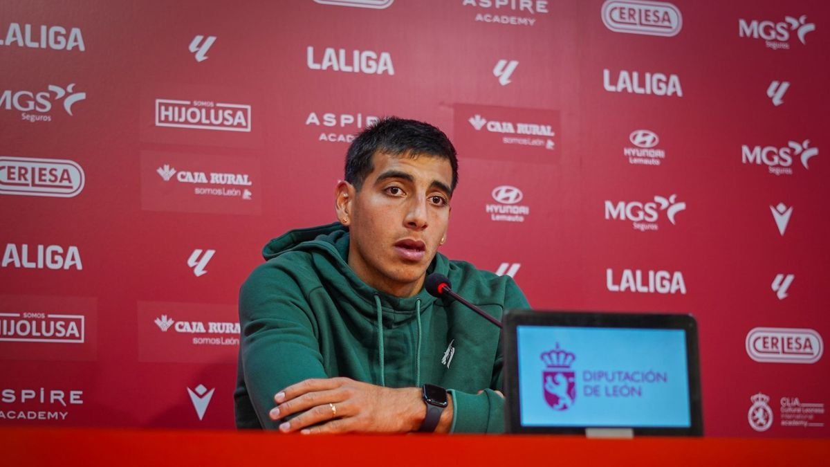 Thiago Ojeda en su comparecencia de ayer ante los medios.