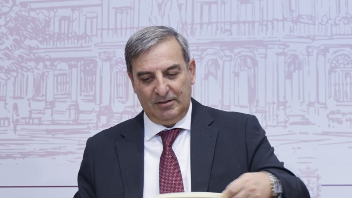 Sanz Merino es el consejero de Movilidad y Transformación Digital.