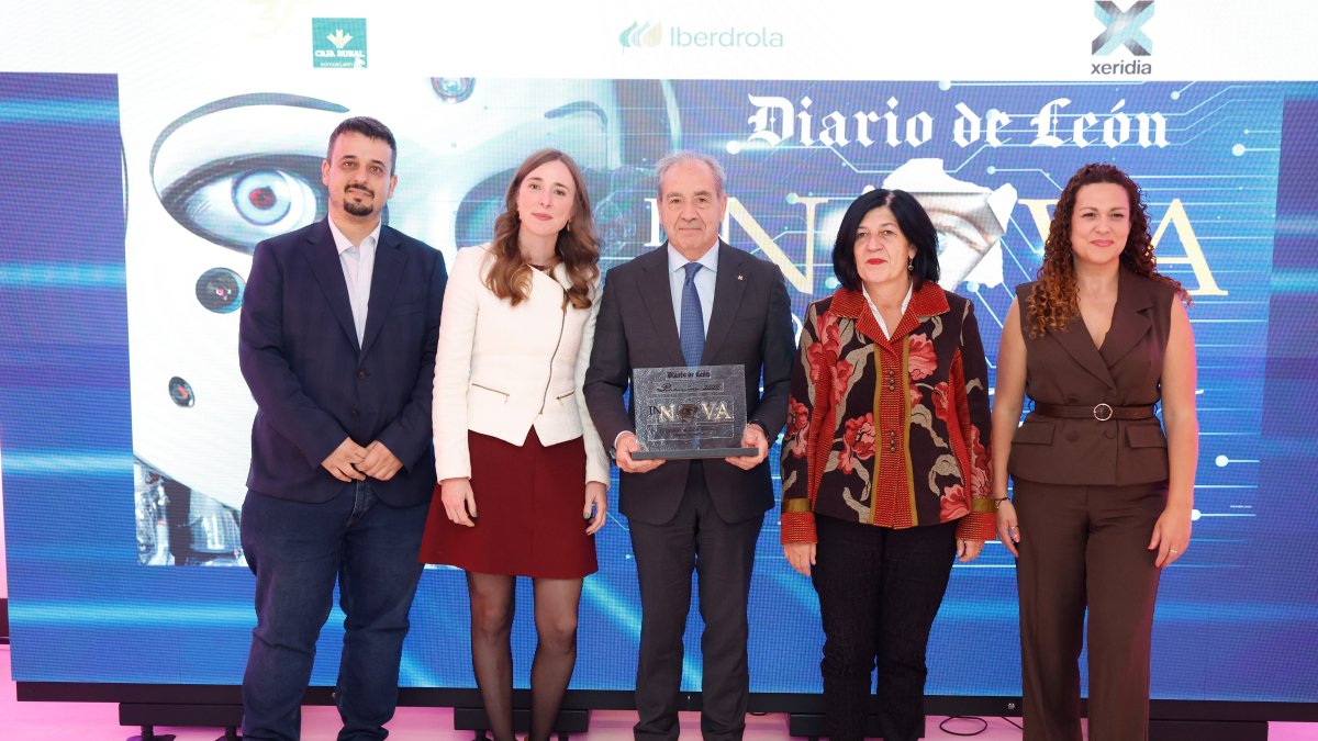 Los integrantes de Ciencia con Tradición recogieron el premio Acción Social.