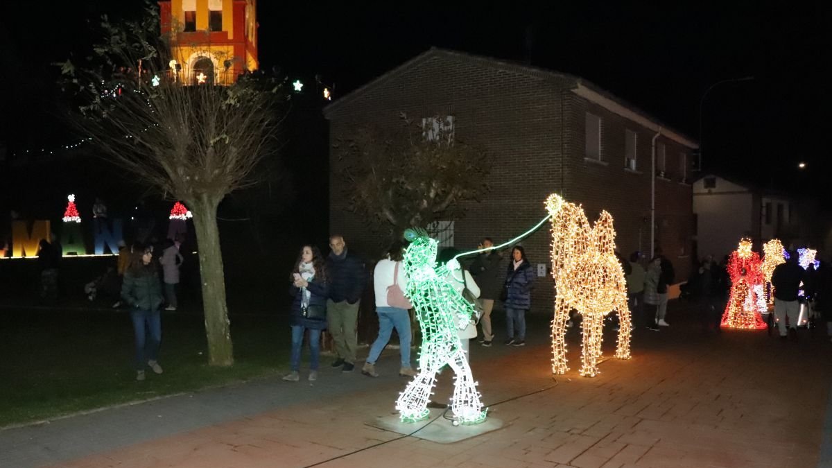 Algunas de las luces de Navidad de Almanza.