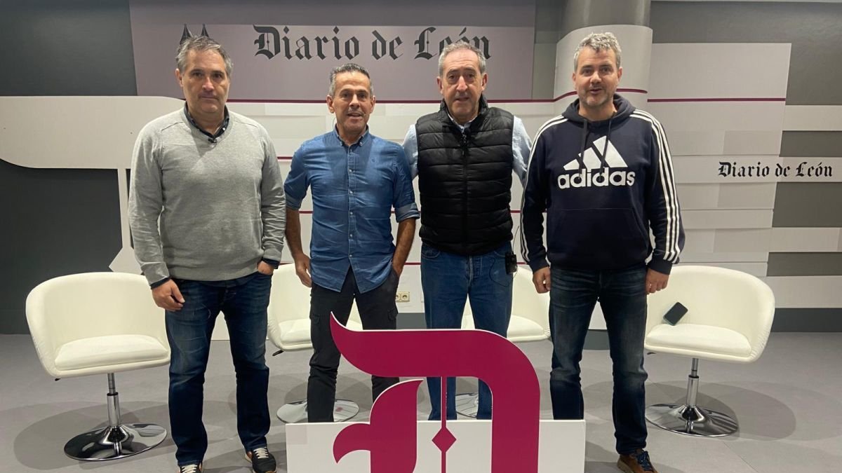 Óscar Díez, Ángel Fraguas, Juan Simón y Raúl Castro en ‘El VARDiario’.