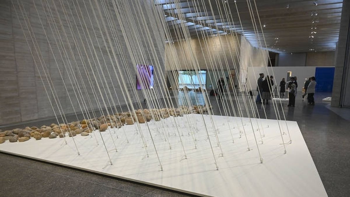 Exposición de Yoko Ono en el Musac