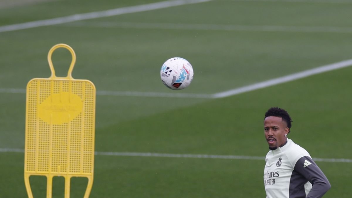 Eder Militao.