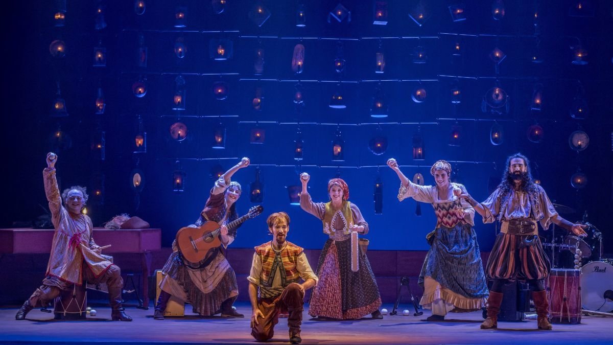 Una escena del espectáculo infantil 'Farra'.