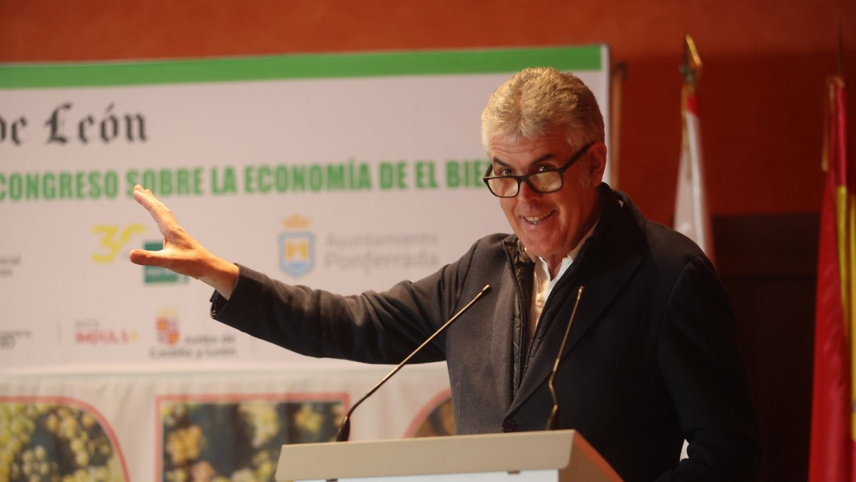 El director del Centro Asociado de la Uned en Ponferrada.