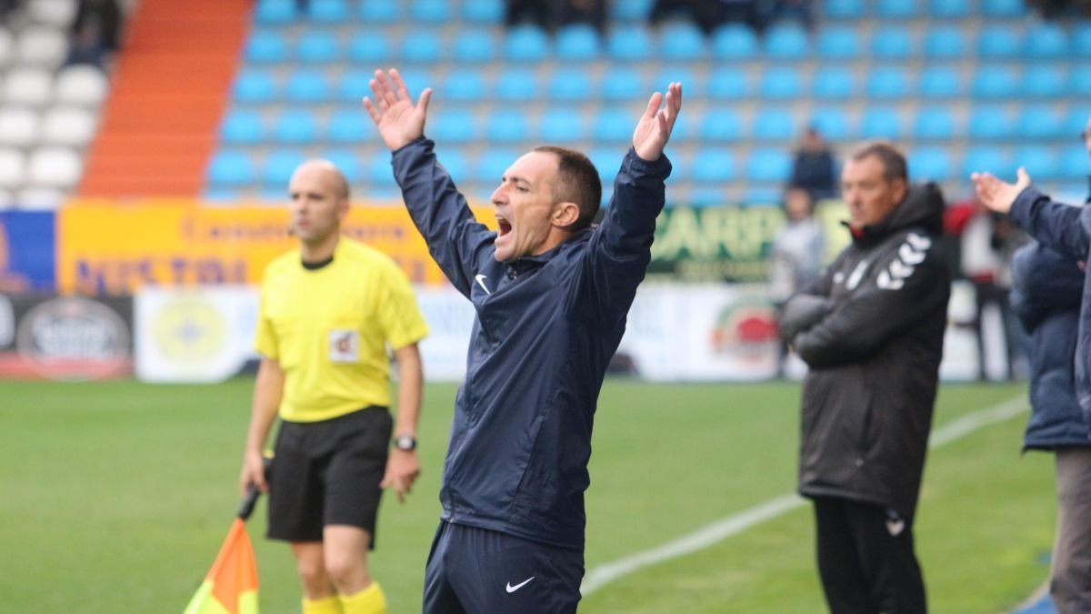 Con un triunfo 1-0, Pedro Munitis fue el último técnico de recambio que debutó ganando.