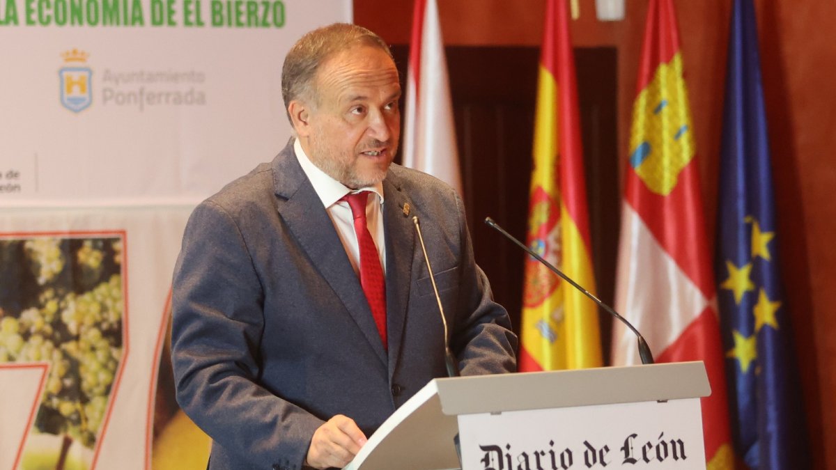 El presidente de la Diputación de León, Gerardo Álvarez Courel.