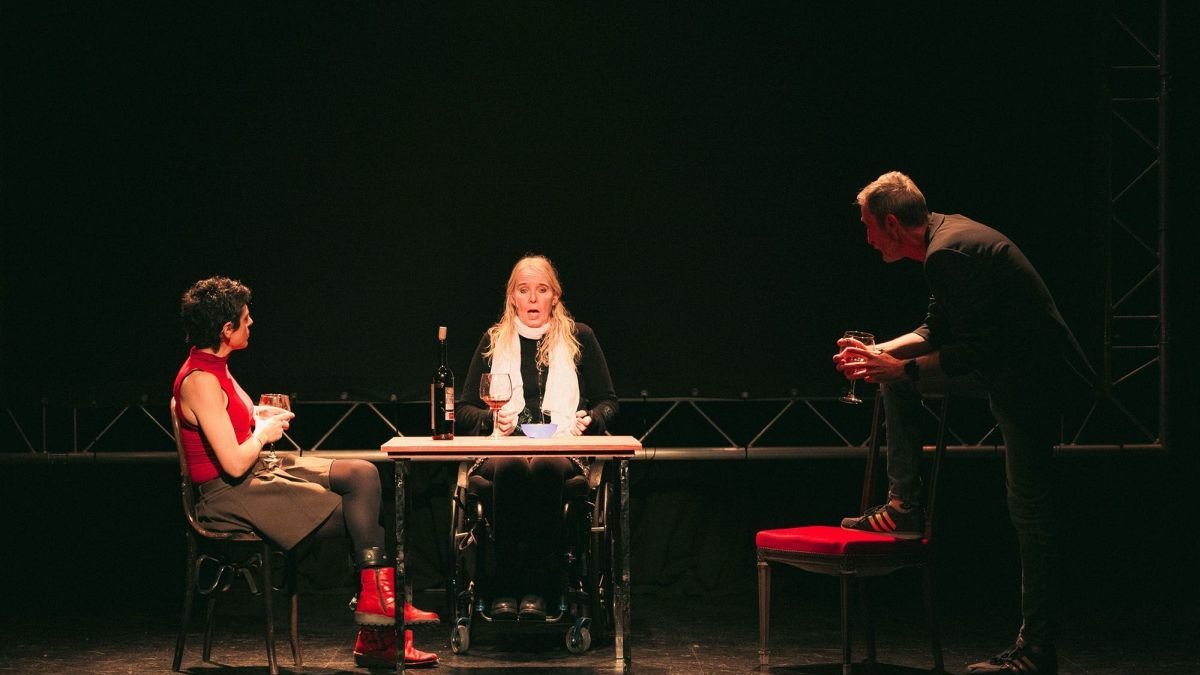 Una escena de la obra 'Manuela, el vuelo infinito'.