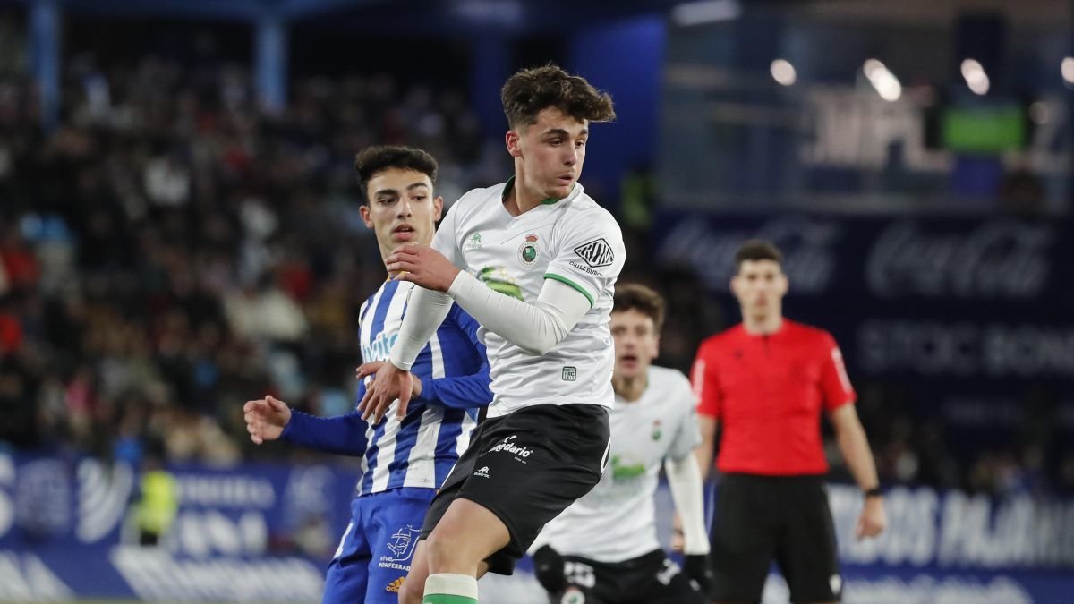 El ex blanquiazul Yeray, en el último precedente entre estos dos equipos, en el que marcó.