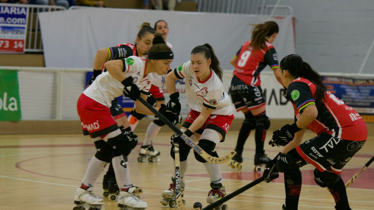 El Bembibre Hockey recibe a un Gijón imponente.