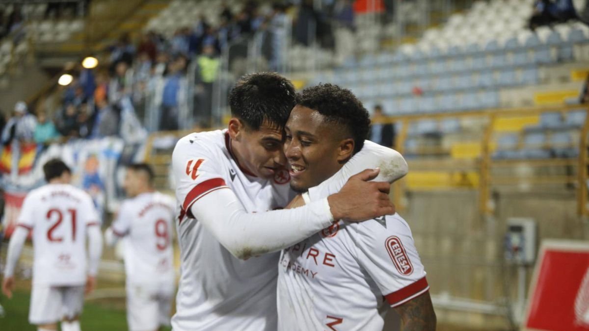 Lucas Ribeiro se lleva el premio al mejor jugador culturalista del mes de noviembre.