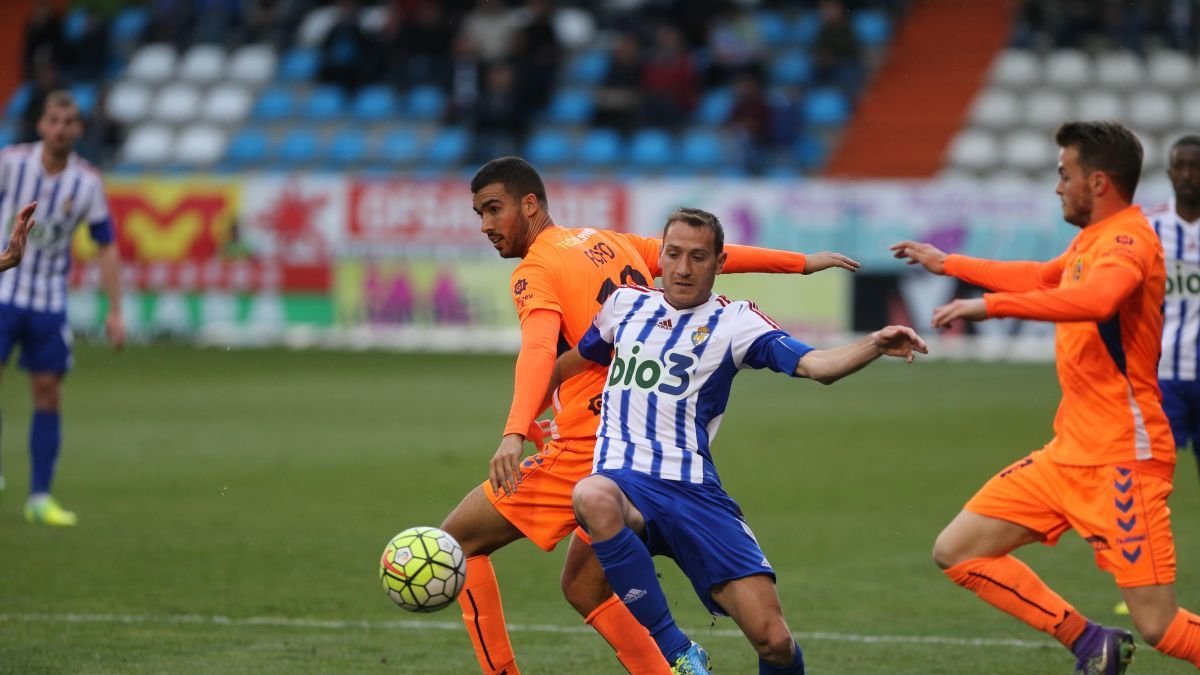 Partido Deportiva-Llagostera de la Liga 2015-2016, la del contencioso ganado por el Madrid.