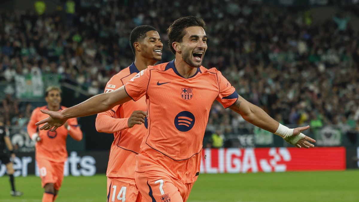 El Barça reafirma su liderato con una victoria de peso en La Cartuja (3-5)