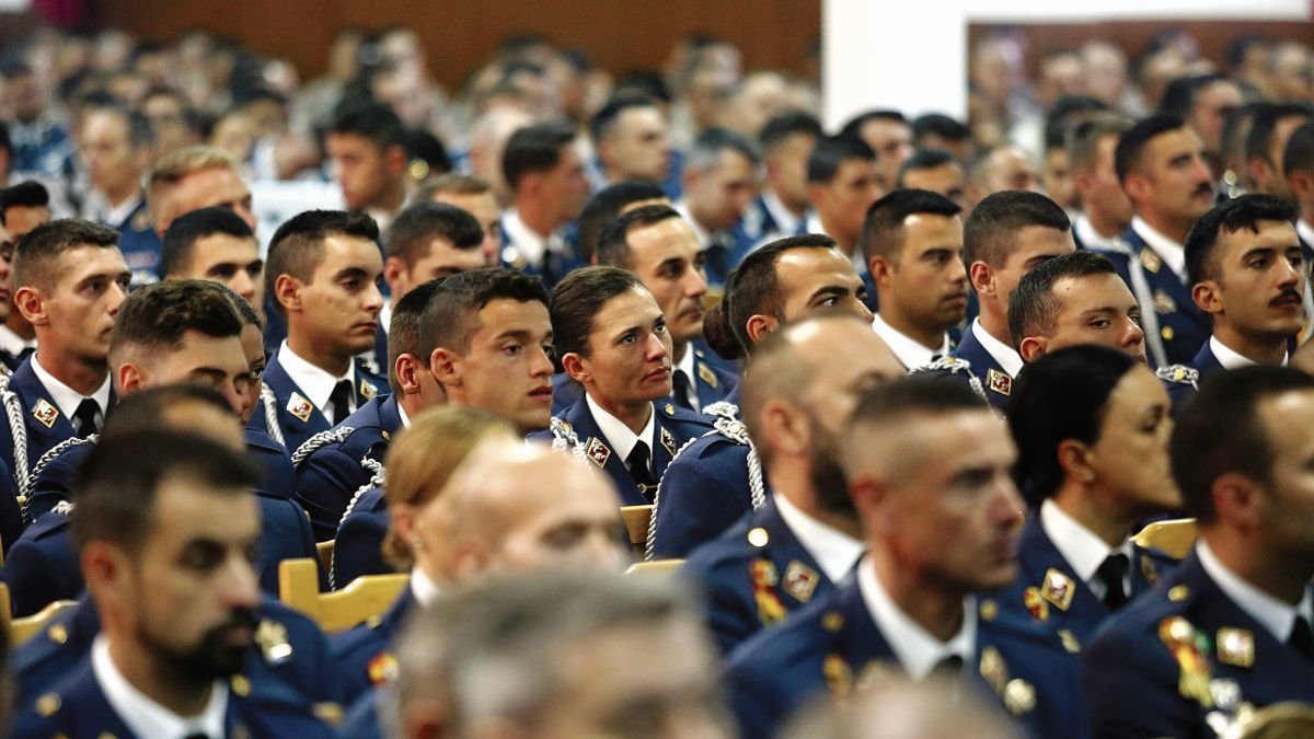 Un grupo de alumnos en la Academia Básica del Aire y del Espacio durante la apertura del curso académico.