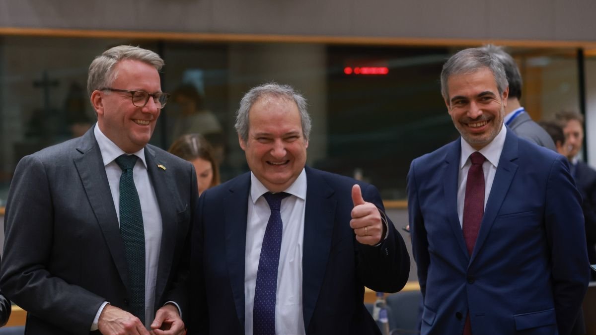 Morten Bodskov, Jordi Hereu y Fernando Sampedro Marcos.