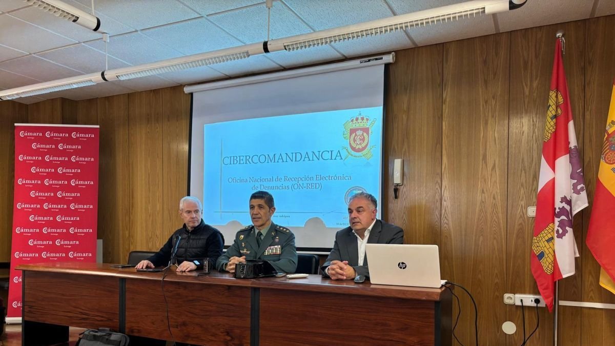 Juan José Alonso, Jorge Juan Pérez y José Antonio Nieto.