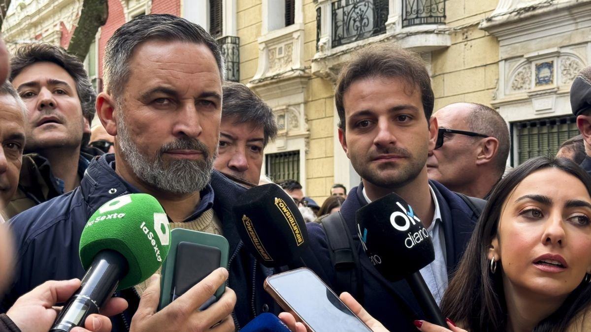 Santiago Abascal, .