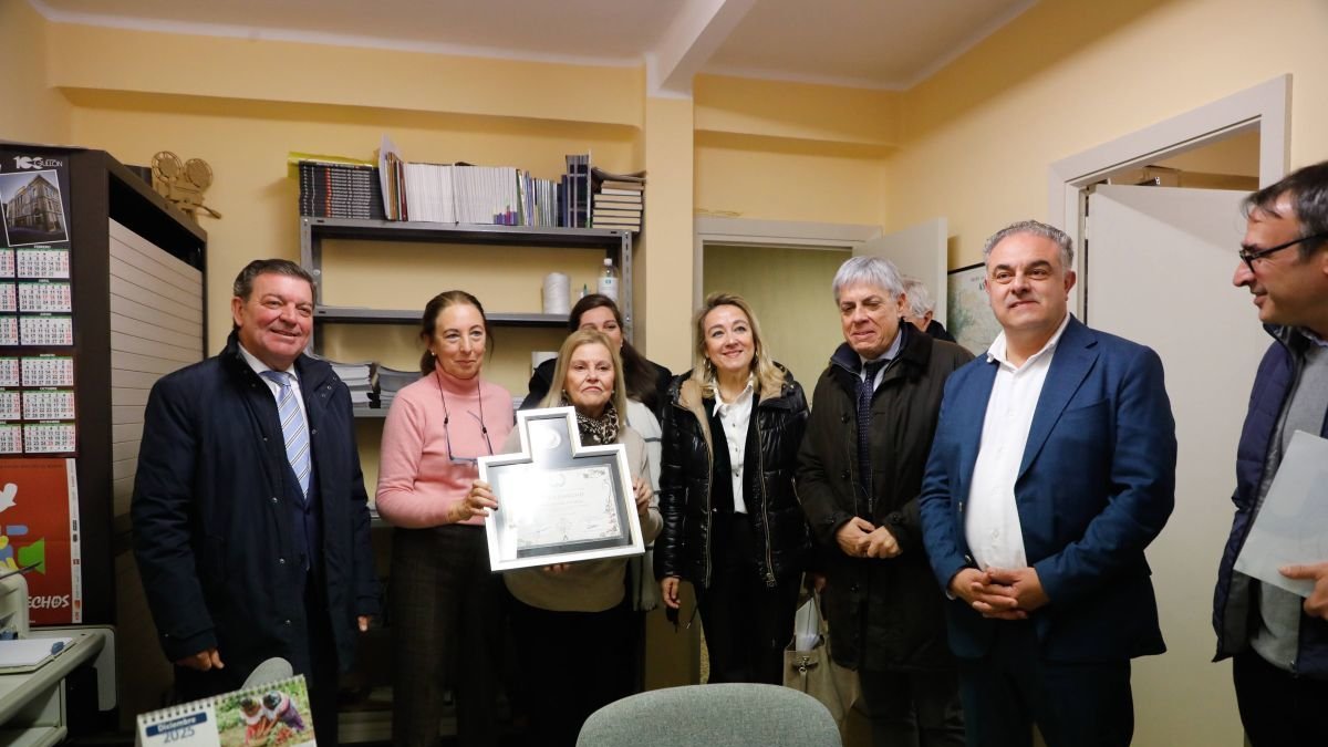 Luis Miguel González Gago se reúne con Cáritas y Manos Unidas.