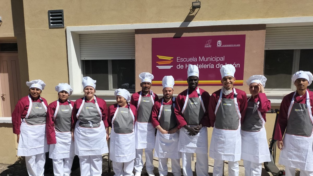 Abierta la inscripción de los talleres formativos en sectores de alta demanda que se realizarán en León en 2026.

La Agencia de Desarrollo Local del Ayuntamiento de León ha abierto el plazo de inscripción para los nueve talleres que se llevarán a cabo durante 2026 en los que se podrán formar 147 alumnos en sectores con alta demanda.

POLITICA ESPAÑA EUROPA CASTILLA Y LEÓN
ILDEFE