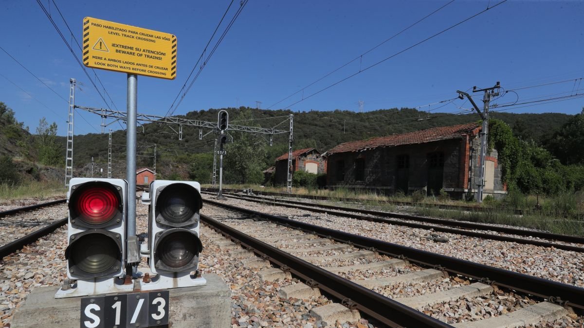 Las infraestructuras es una de las principales reclamaciones del empresariado berciano.