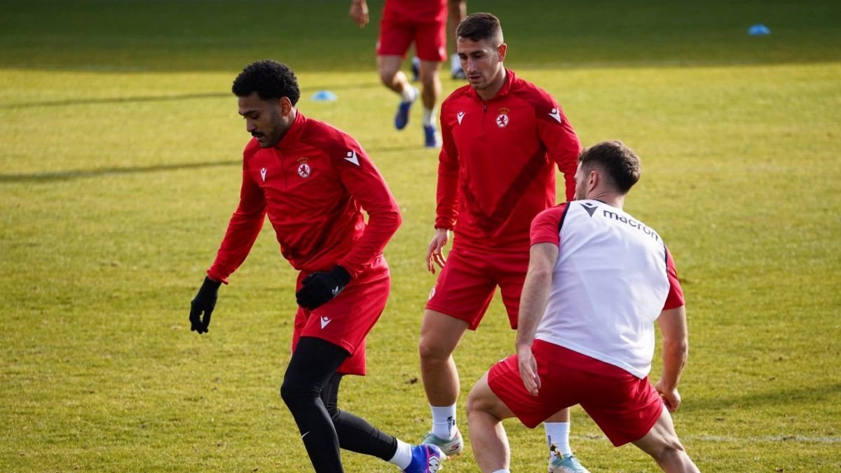 La Cultural sumó este lunes un nuevo entrenamiento con vistas al partido del sábado en el Reino.