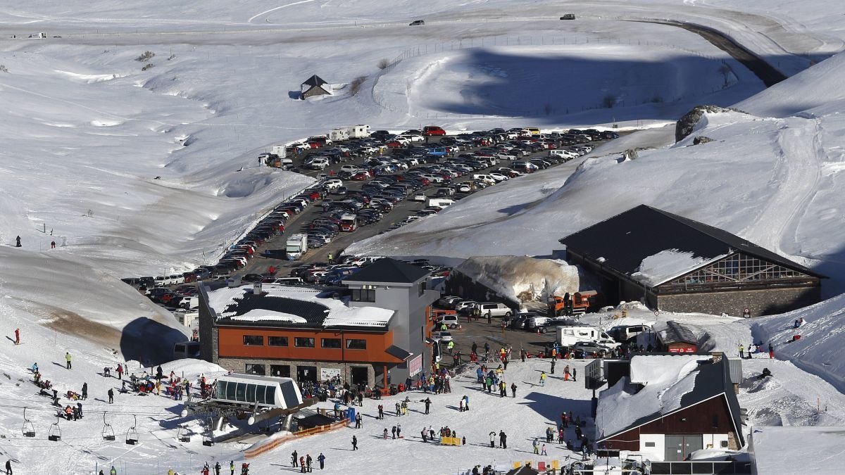 JESÚS F. SALVADORES