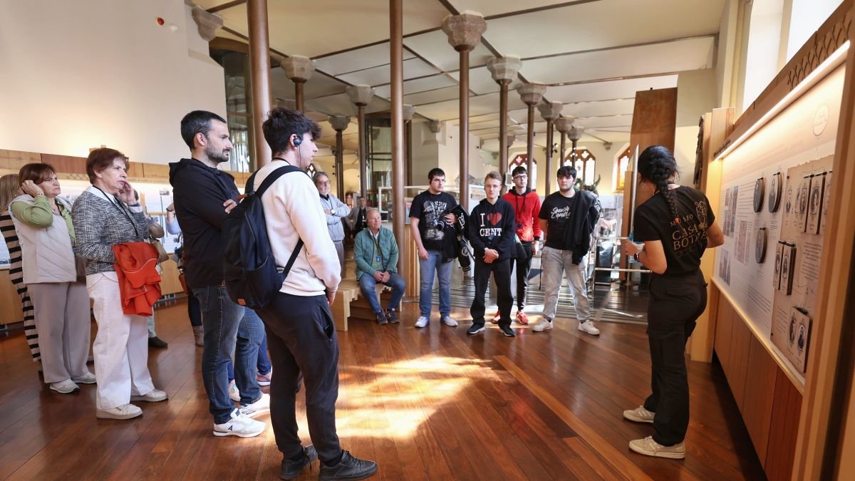 Visita a Museo Casa Botines Gaudí.