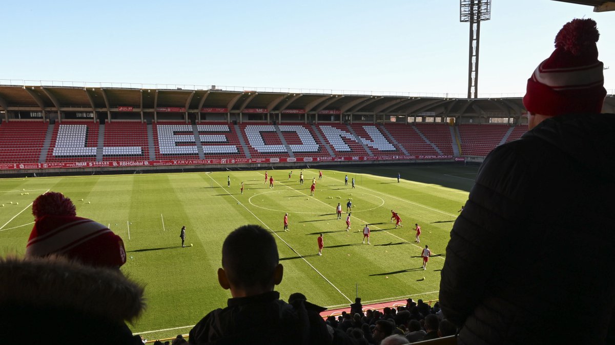 Interior del estadio Reino de León.