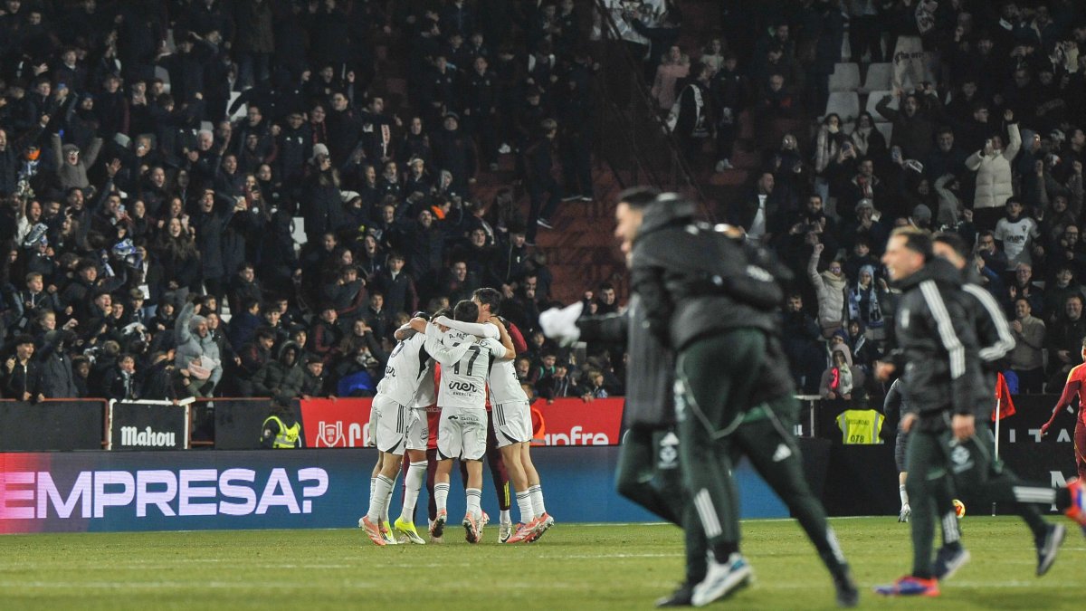 El Albacete celebra su pase a cuartos de final.