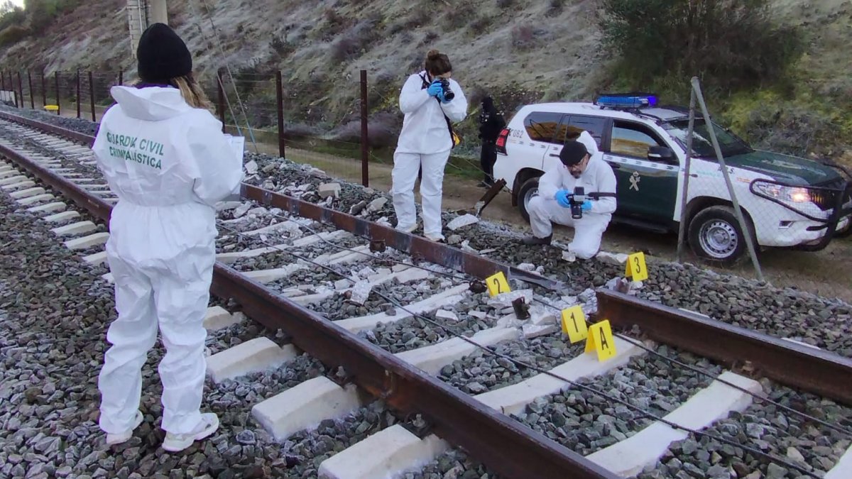 La rotura de una vía mal soldada centra la investigación del accidente de Adamuz