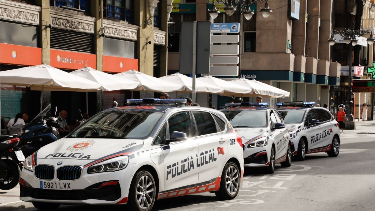Además de estos coches de patrulla normales, ya hay dos secretos.