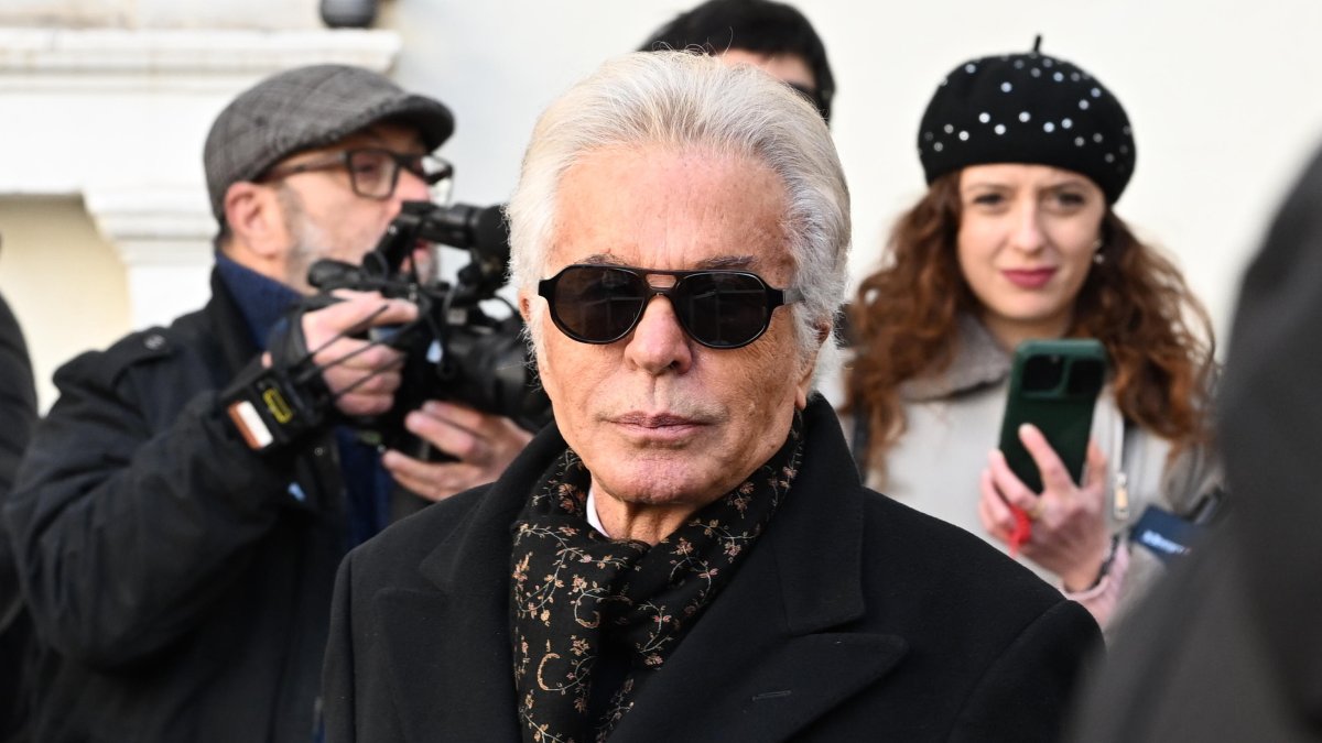 Rome (Italy), 22/01/2026.- Sean and Carlos Souza visit Italian fashion designer Valentino Garavani's funeral parlour in Piazza Mignanelli in Rome, Italy, 22 January 2026. Valentino died at his home in Rome on 19 January 2026. (Moda, Italia, Roma) EFE/EPA/MAURIZIO BRAMBATTI