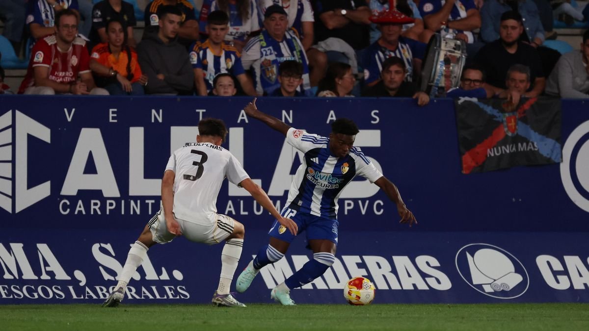 Lian dos Santos solo jugó los instantes finales del duelo ante el Real Madrid Castilla.