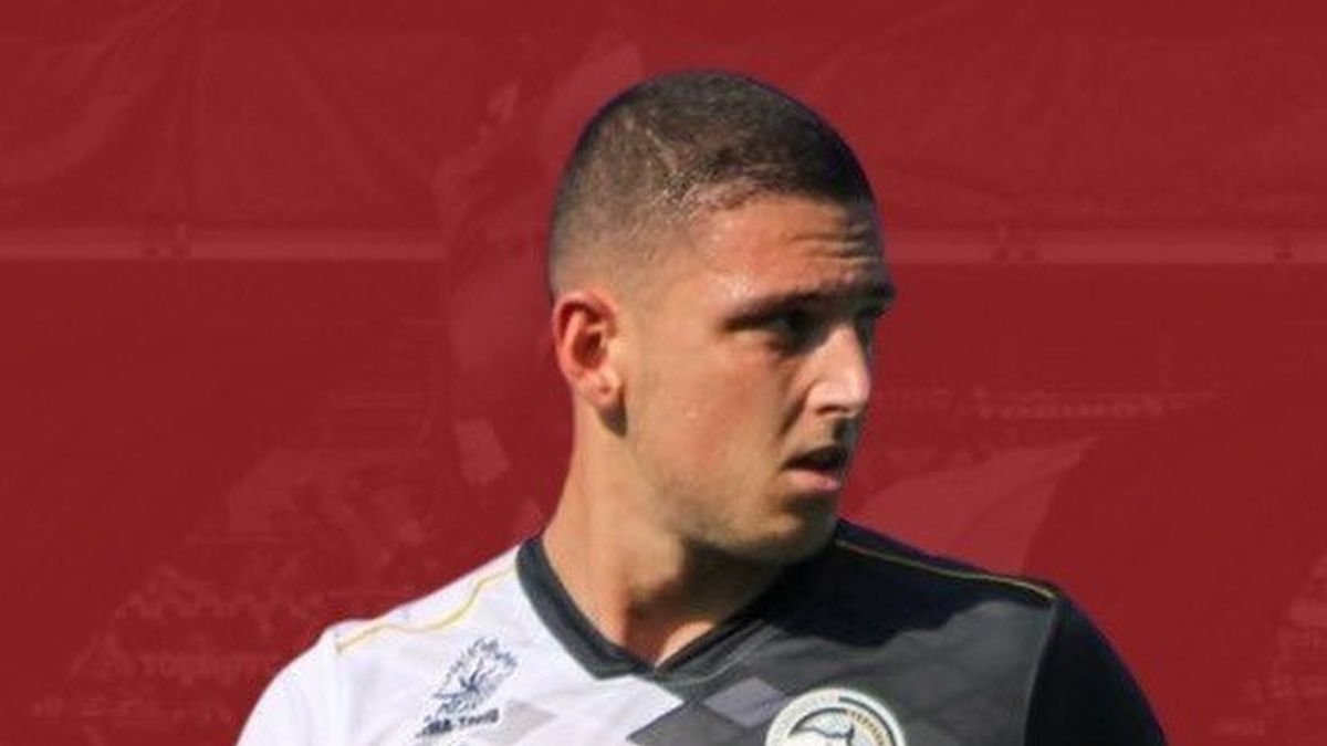 Pablo Pérez refuerza la defensa del Atlético Bembibre.