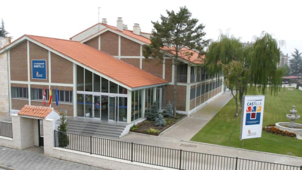 La Residencia Juvenil Castilla en Palencia es una de las sedes de las actividades.