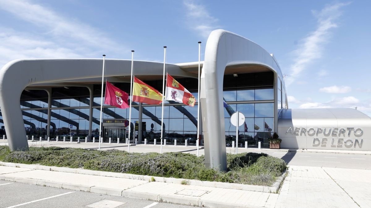 El último estudio de viabilidad de la terminal de carga del Aeropuerto de León se presentó ya hace más de un año.