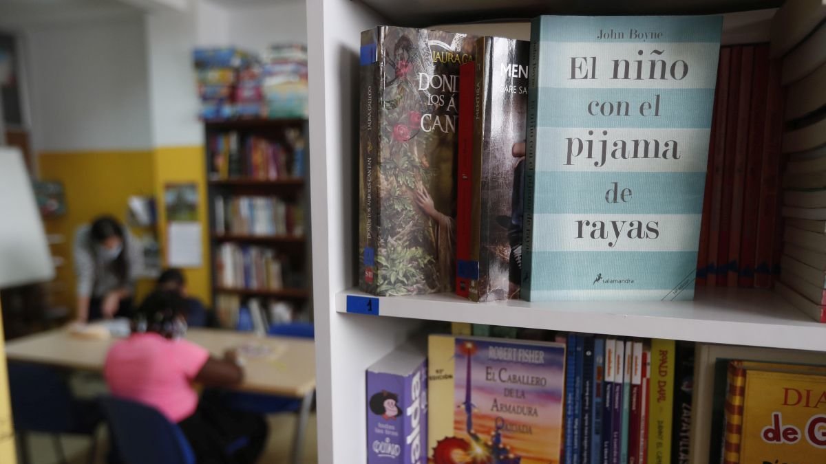Clases de refuerzo escolar en León para menores de familias vulnerables.