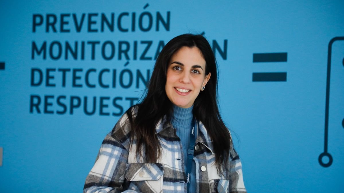 Virginia Salvador, mentora de Stem Talent Girl, trabaja en Telefónica Tech.