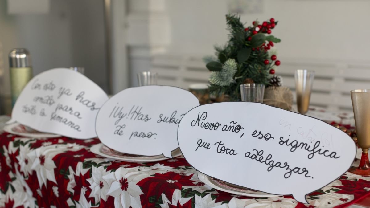 Campaña 'Mirarse bien' del Hospital Clinic, de la pasada Navidad, para evitar la presión de las dietas.