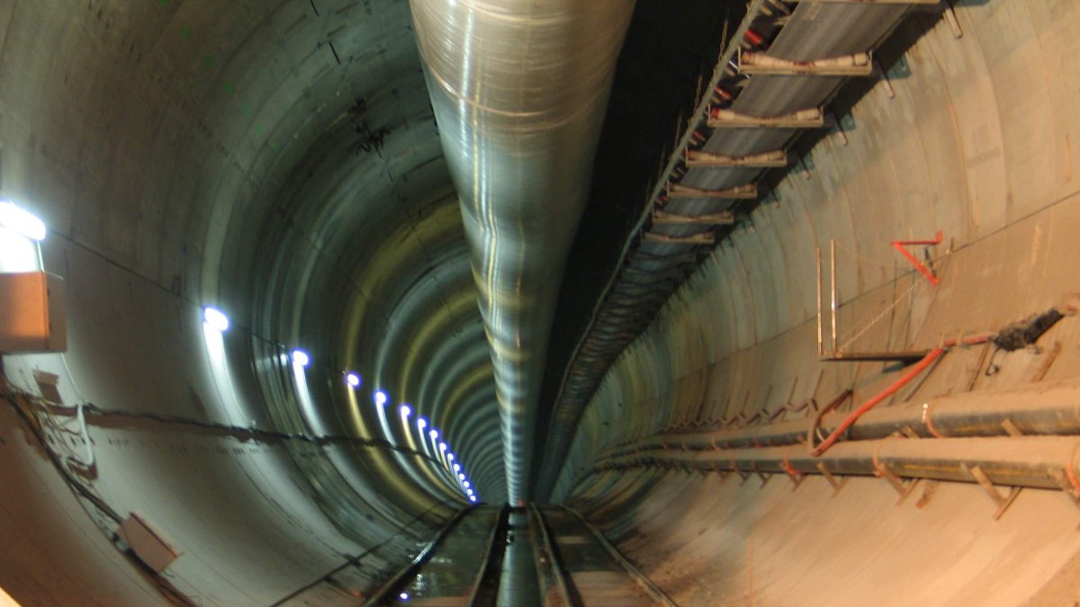 Túnel que une Pola de Gordón y Pola de Lena.