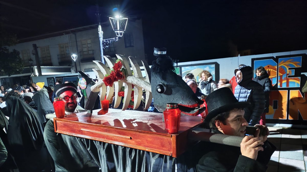 Llantos en Coyanza por el final de la fiesta de Carnaval.