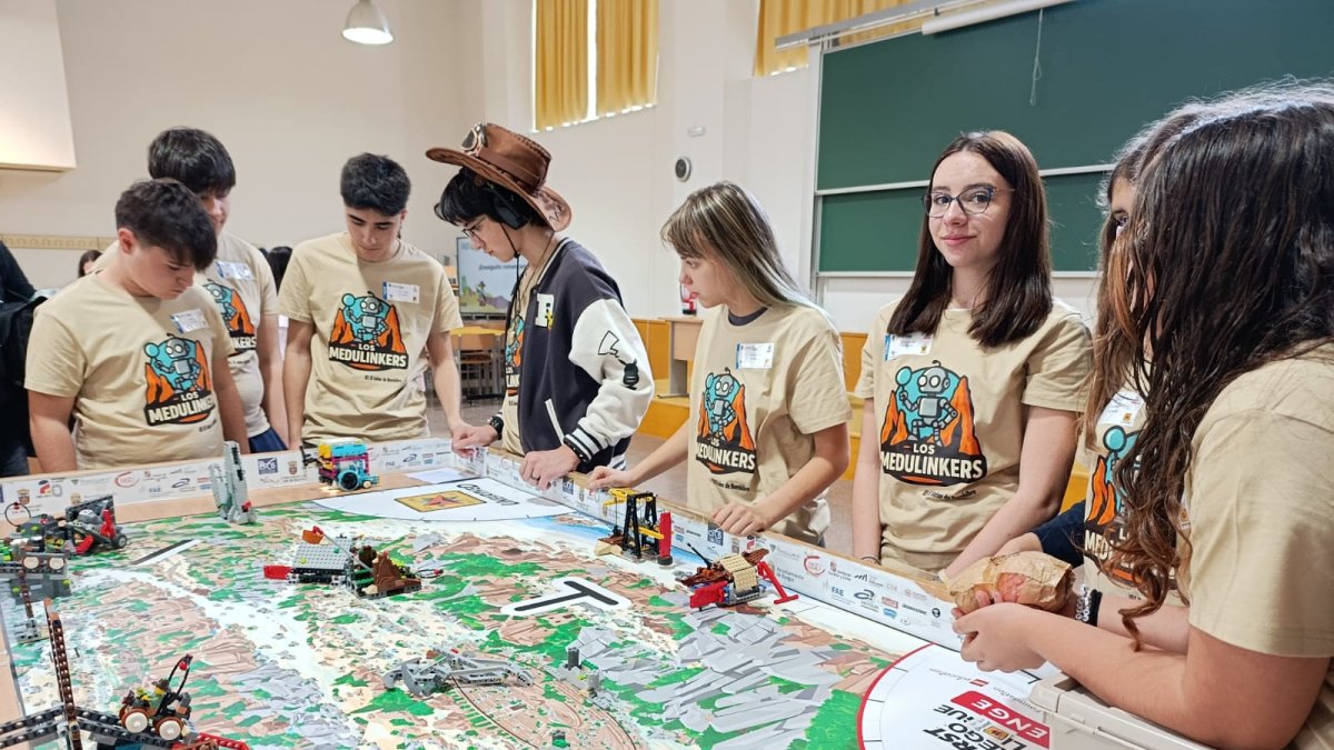 el equipo Medulinkers de El Señor de Bembibre, en la competición.